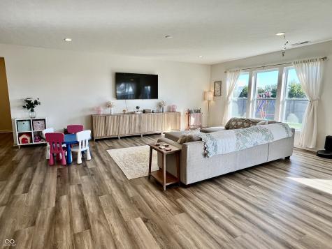 1479 Classic Avenue Greenwood IN 46143