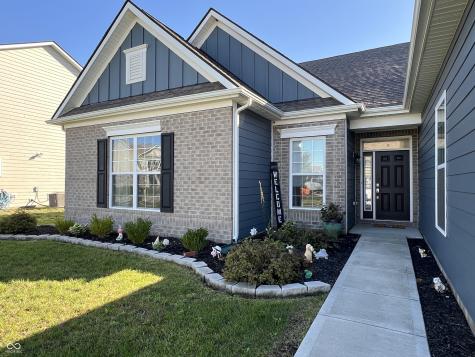 1479 Classic Avenue Greenwood IN 46143