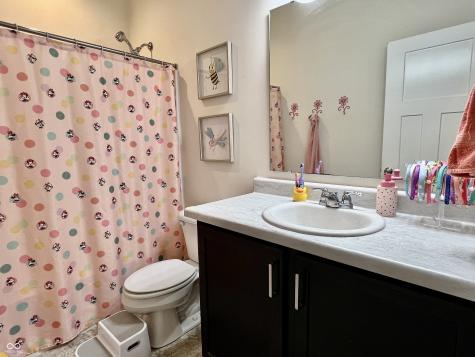 1479 Classic Avenue Greenwood IN 46143
