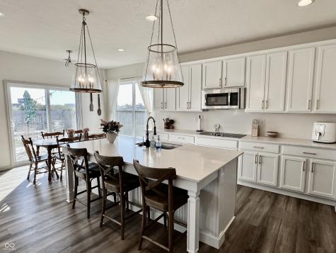 1479 Classic Avenue Greenwood IN 46143