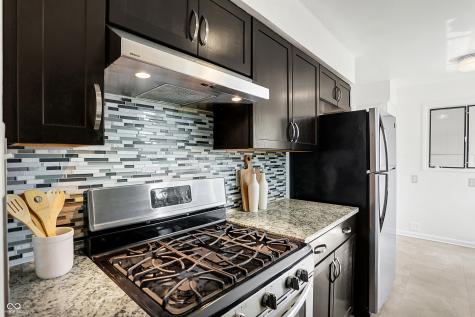 2707 E 57th Street Indianapolis IN 46220