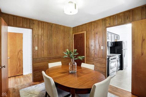 2707 E 57th Street Indianapolis IN 46220