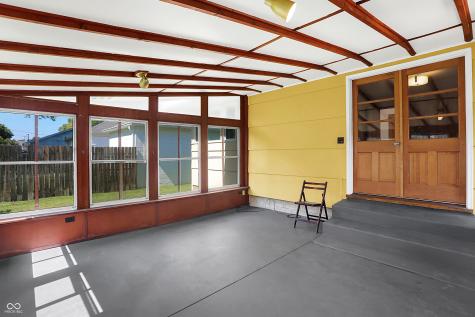 2707 E 57th Street Indianapolis IN 46220