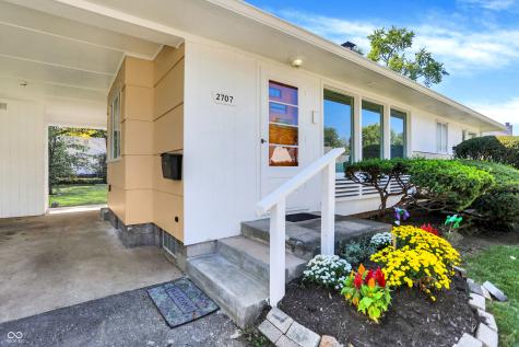 2707 E 57th Street Indianapolis IN 46220