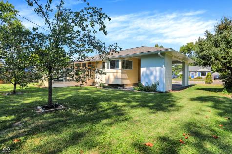 2707 E 57th Street Indianapolis IN 46220