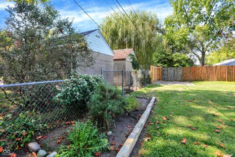 2707 E 57th Street Indianapolis IN 46220