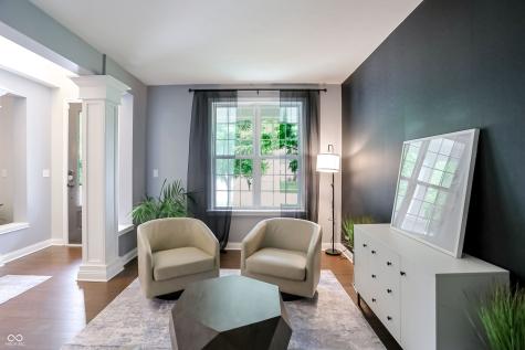 5723 Peaking Fox Drive Indianapolis IN 46237