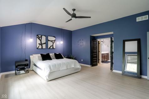 5723 Peaking Fox Drive Indianapolis IN 46237