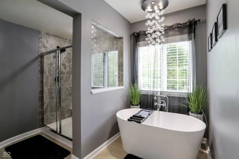 5723 Peaking Fox Drive Indianapolis IN 46237