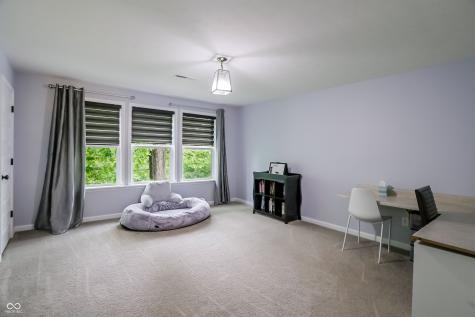 5723 Peaking Fox Drive Indianapolis IN 46237