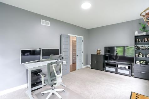 5723 Peaking Fox Drive Indianapolis IN 46237