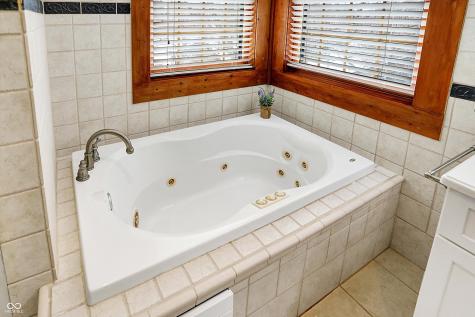 1307 W 161st Street Westfield IN 46074