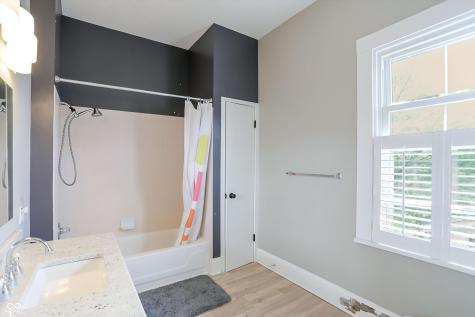205 W Main Street Jamestown IN 46147