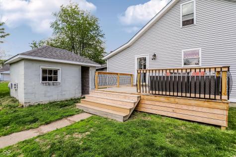 205 W Main Street Jamestown IN 46147