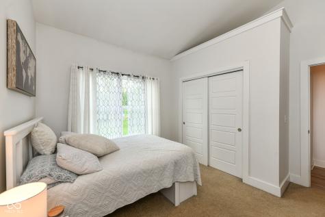 274 N Reisner Street Indianapolis IN 46222