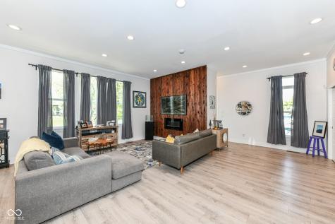 274 N Reisner Street Indianapolis IN 46222