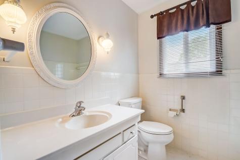 8412 Rahke Road Indianapolis IN 46217
