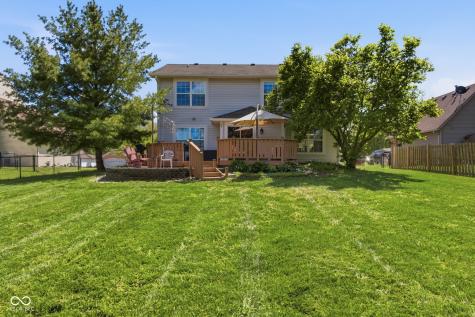 10032 Ironway Drive Indianapolis IN 46239