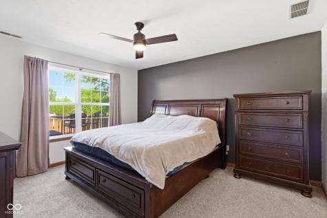 10032 Ironway Drive Indianapolis IN 46239