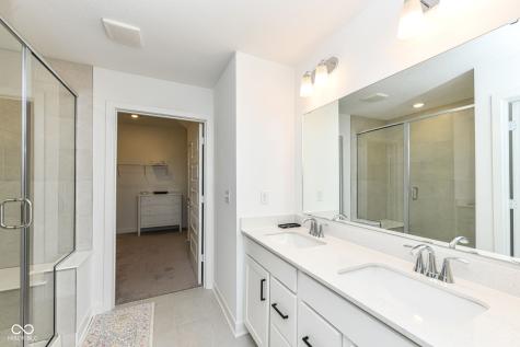 19366 Mcbee Avenue Westfield IN 46074