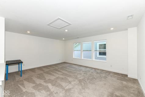 19366 Mcbee Avenue Westfield IN 46074
