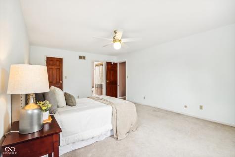 15221 Oak Ridge Road Carmel IN 46032