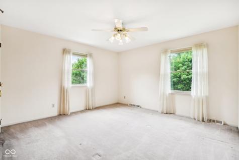 15221 Oak Ridge Road Carmel IN 46032