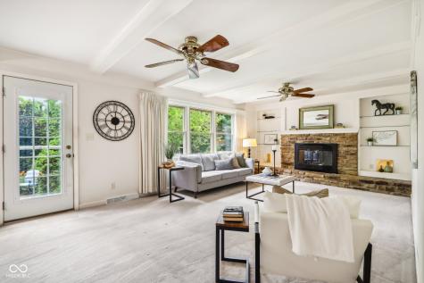 15221 Oak Ridge Road Carmel IN 46032