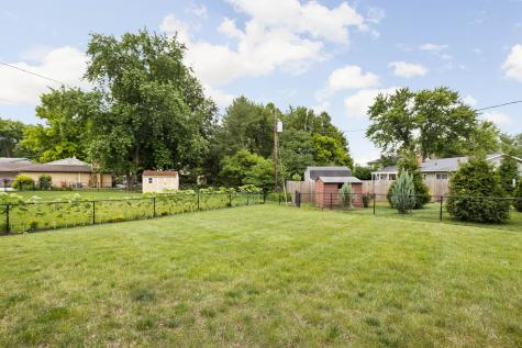 8037 Anemone Lane Indianapolis IN 46219
