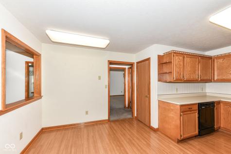8214 Bentley Farms Drive Indianapolis IN 46259
