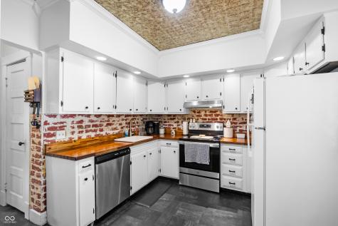 606 N Pine Street Seymour IN 47274