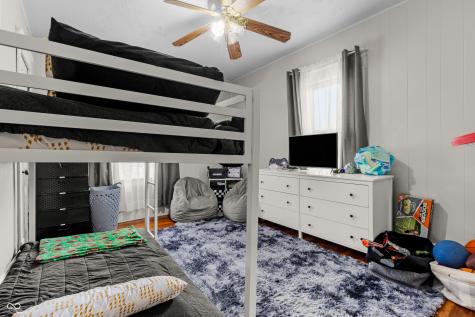 606 N Pine Street Seymour IN 47274