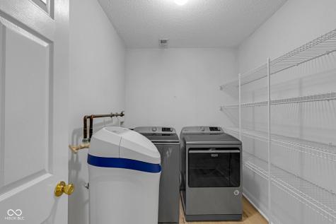 14187 Refreshing Garden Lane Fishers IN 46038