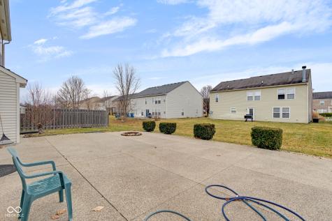 14187 Refreshing Garden Lane Fishers IN 46038