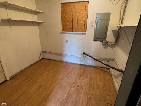 113 Edwards Avenue Beech Grove IN 46107