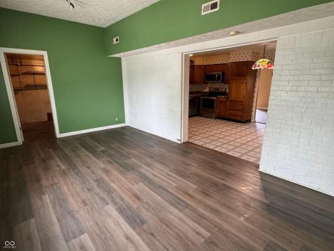 113 Edwards Avenue Beech Grove IN 46107