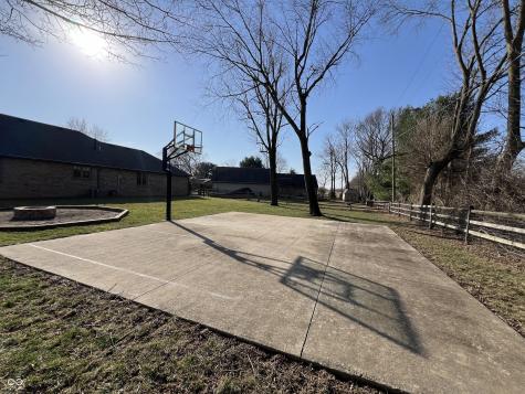 7020 Bloomfield Drive Indianapolis IN 46259