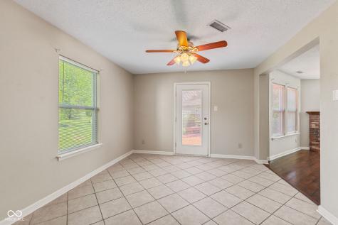 9300 Amberleigh Drive Plainfield IN 46168