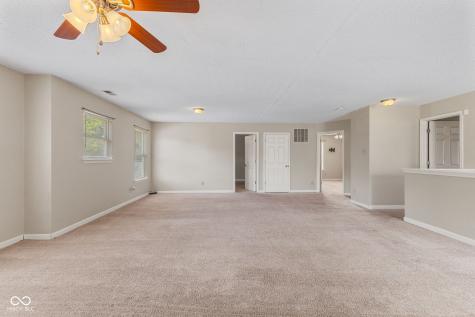 9300 Amberleigh Drive Plainfield IN 46168