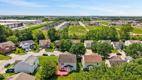 9300 Amberleigh Drive Plainfield IN 46168