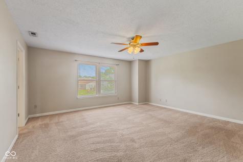 9300 Amberleigh Drive Plainfield IN 46168
