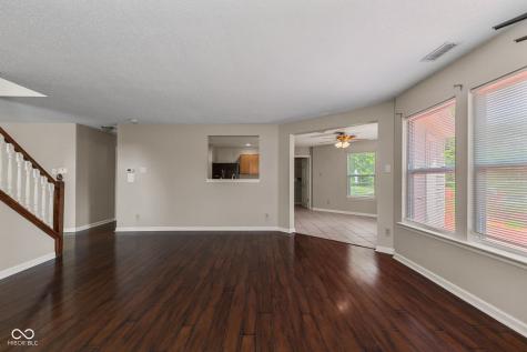 9300 Amberleigh Drive Plainfield IN 46168