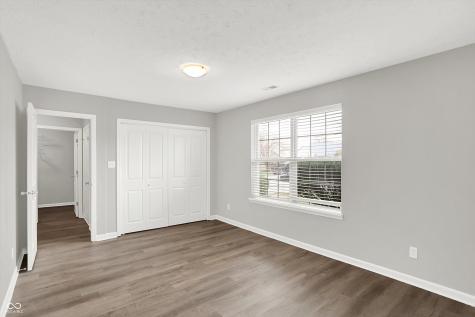 854 Queensgate Drive Greenwood IN 46143
