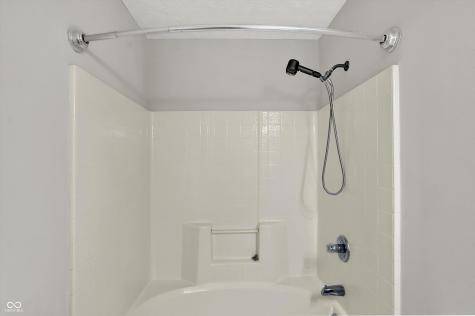 854 Queensgate Drive Greenwood IN 46143