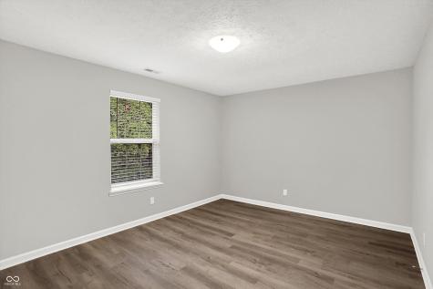 854 Queensgate Drive Greenwood IN 46143