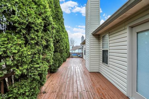 854 Queensgate Drive Greenwood IN 46143