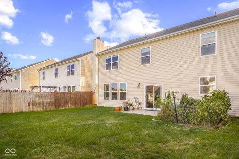 1950 Lakecrest Drive Columbus IN 47201
