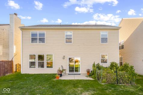 1950 Lakecrest Drive Columbus IN 47201