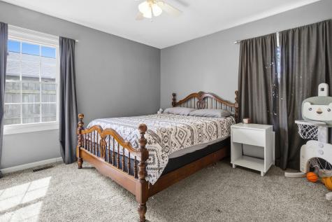 2816 Hawcreek Boulevard Columbus IN 47203