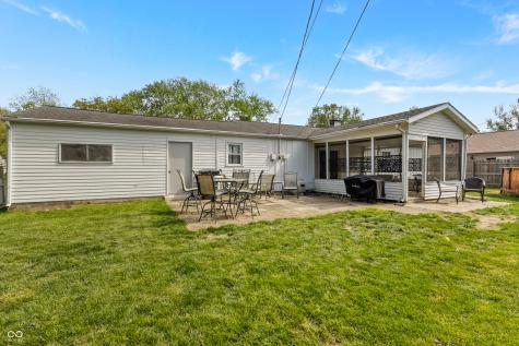 2816 Hawcreek Boulevard Columbus IN 47203